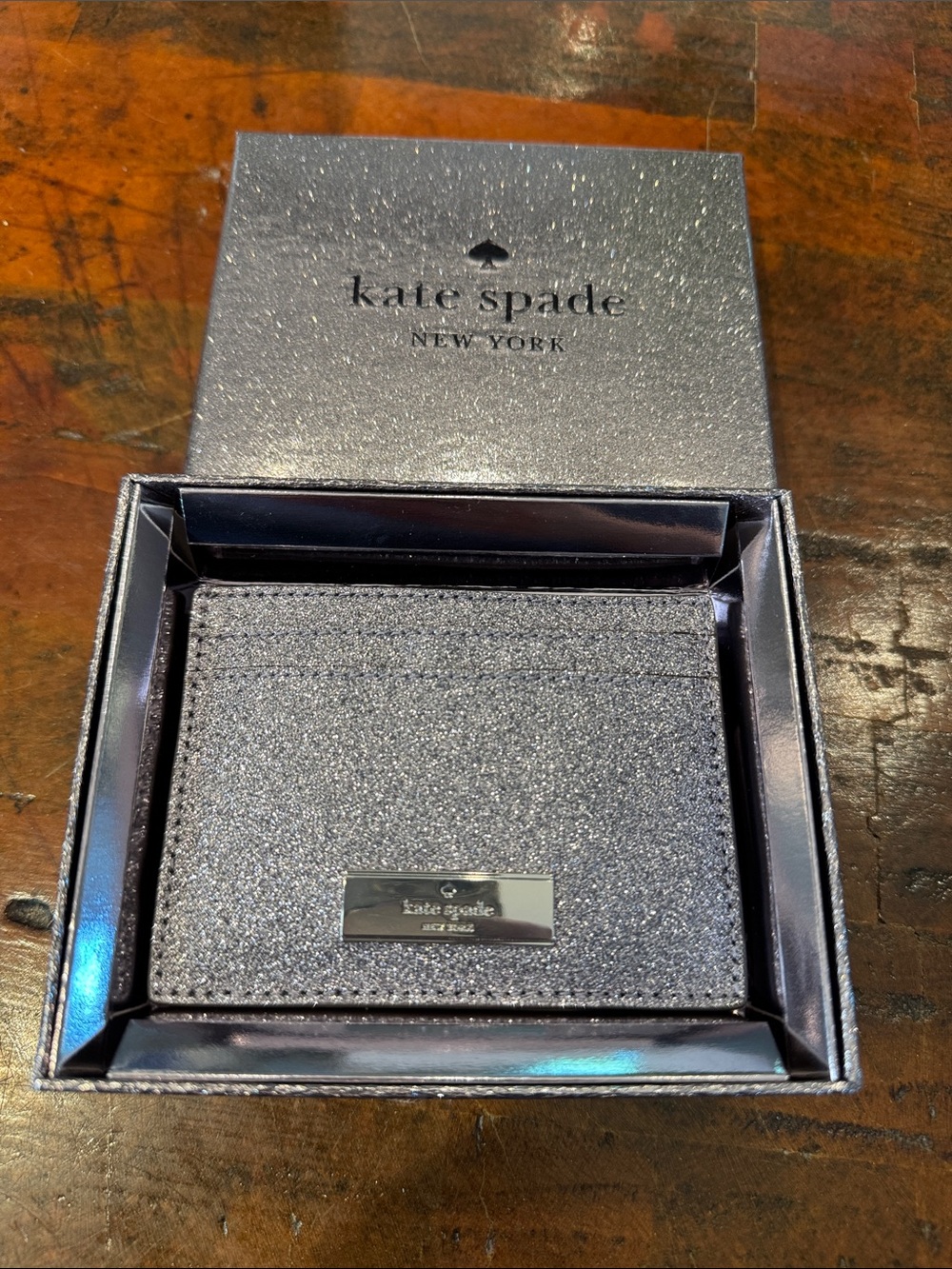 💕kate spade Glitter Card Case in Sparkling Silver